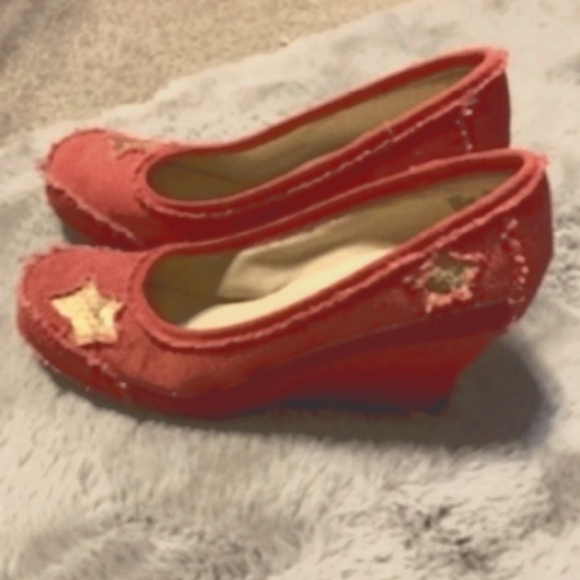 No Boundaries Shoes - RAW-EDGED w/Golden Sequin Stars!